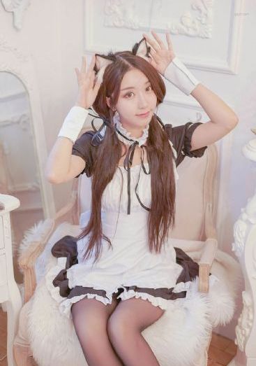 白丝美女免费网站