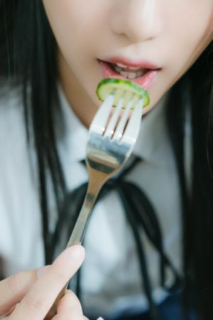 锁金梅