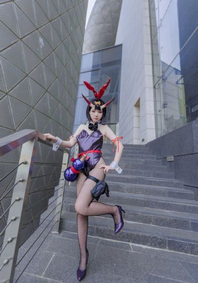 官能小说家之妻