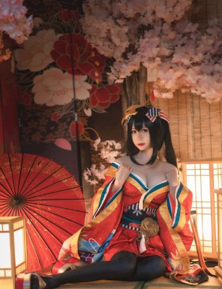 办公室里的女教师3