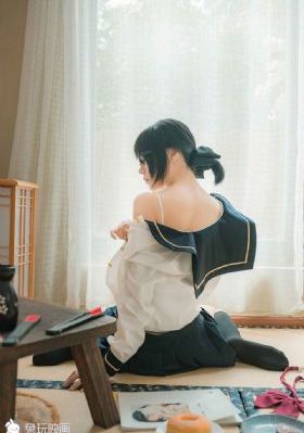夜晚绽放的向日葵