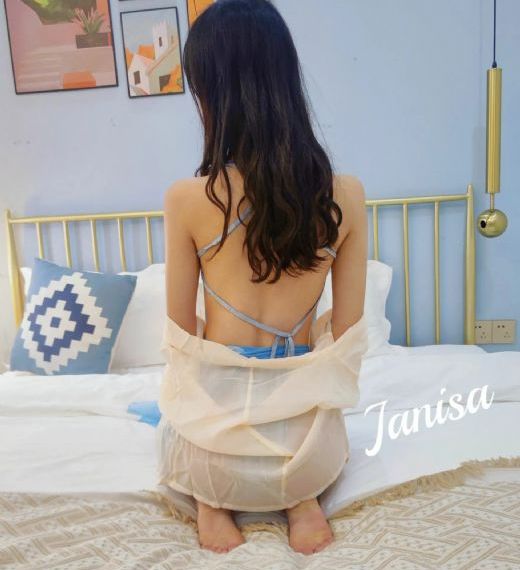 扒开美女狂揉下部