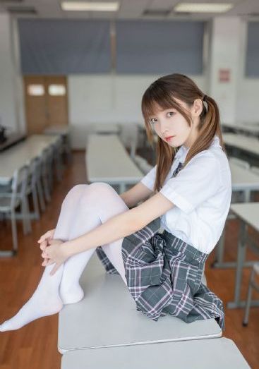 校园情侣