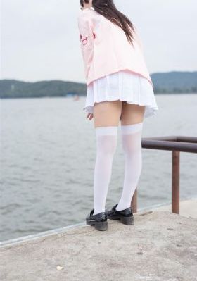 我召唤了魅魔老婆第1集在哪找